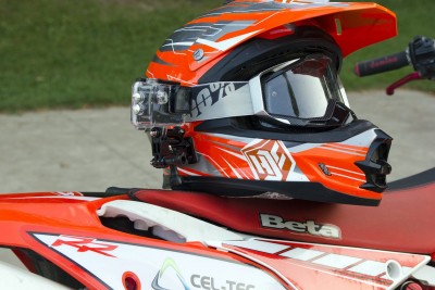 CEL-TEC BlackWolf + baterie navíc zdarma (22)